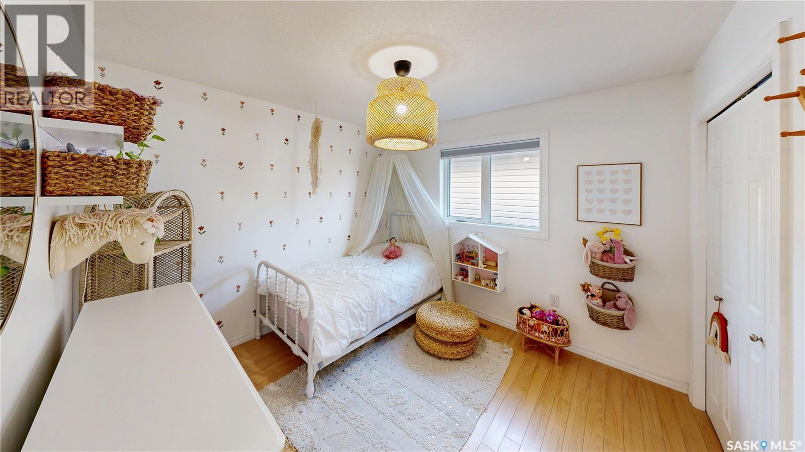 2806 Sunninghill Crescent, Regina, SK - Indoor Photo Showing Bedroom
