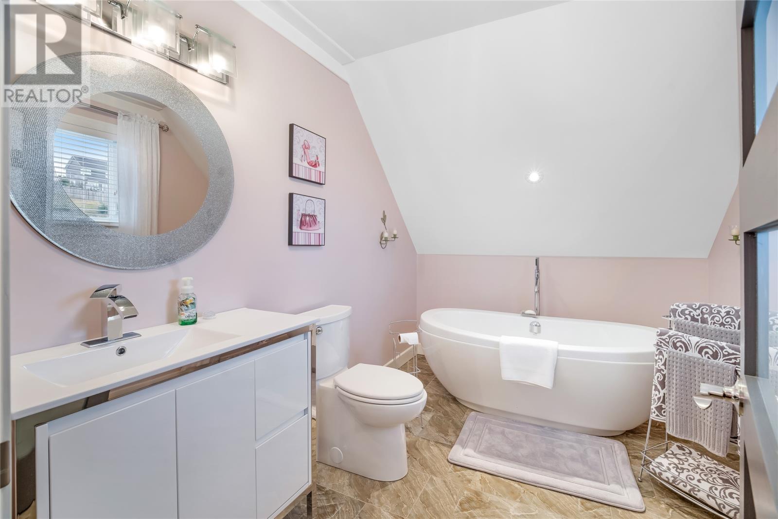 Second story bathroom - 110 Summit Drive, Paradise, NL - Indoor Photo Showing Bathroom