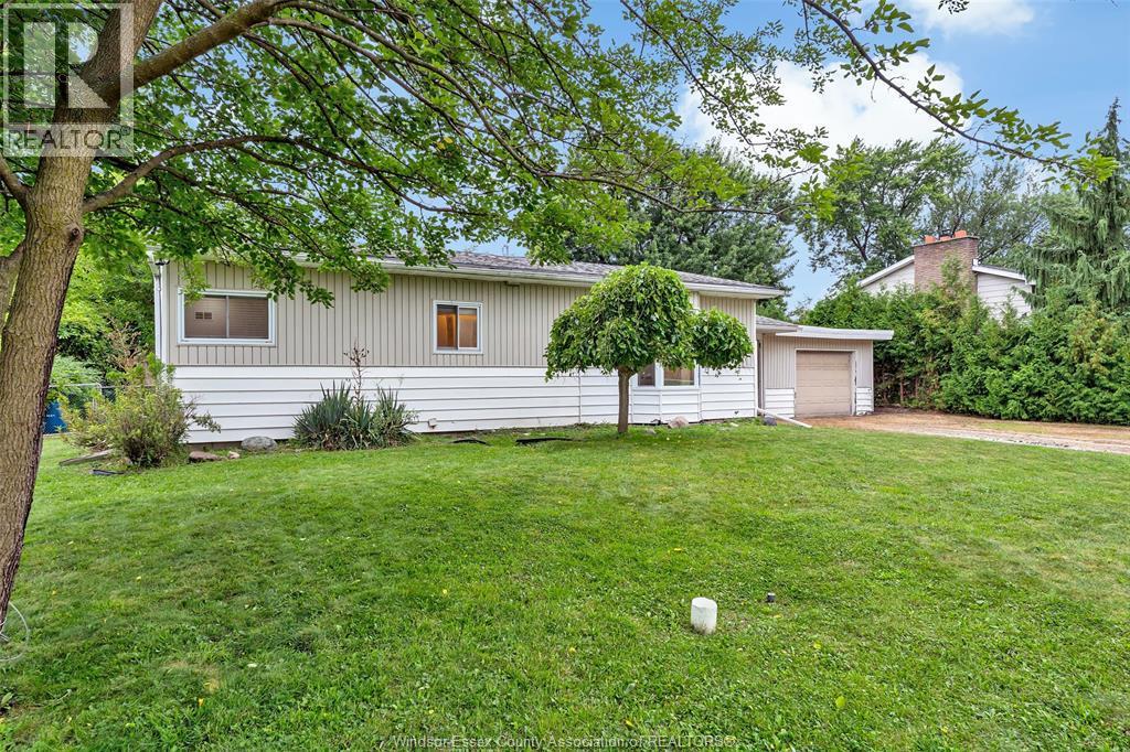 1797 Everts, Windsor, ON - Outdoor