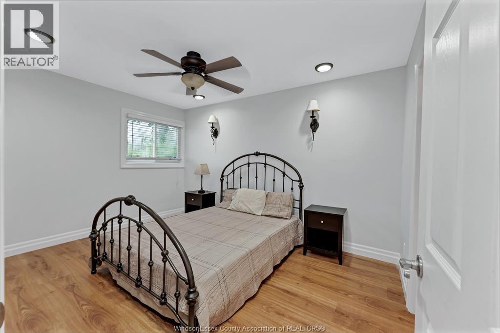 1797 Everts, Windsor, ON - Indoor Photo Showing Bedroom