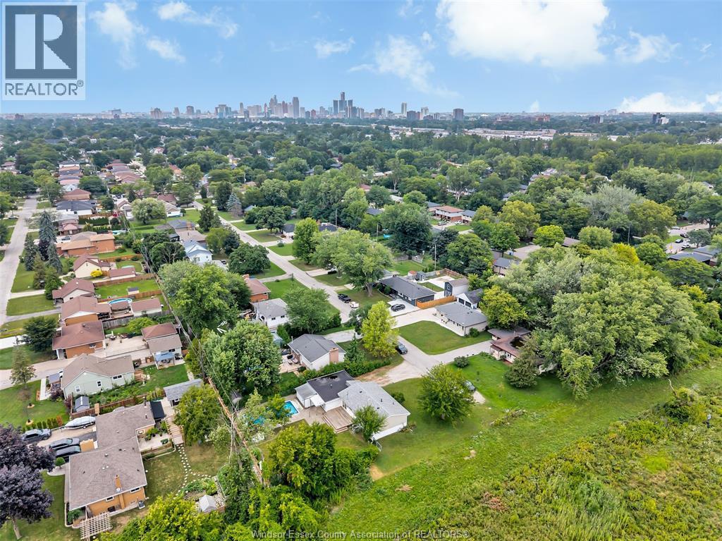 1797 Everts, Windsor, ON - Outdoor With View
