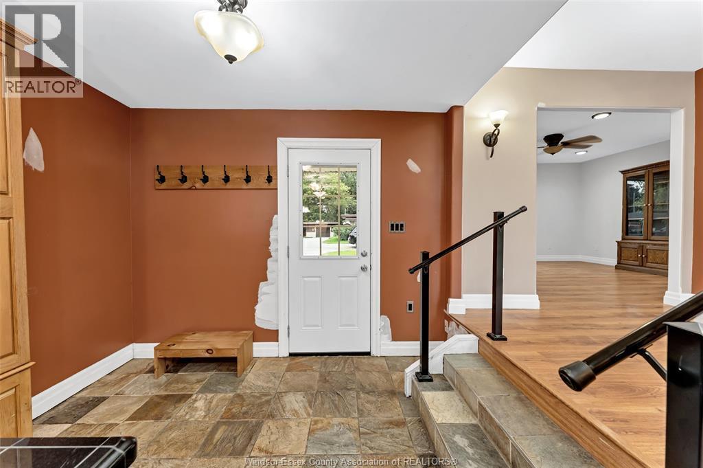 1797 Everts, Windsor, ON - Indoor Photo Showing Other Room