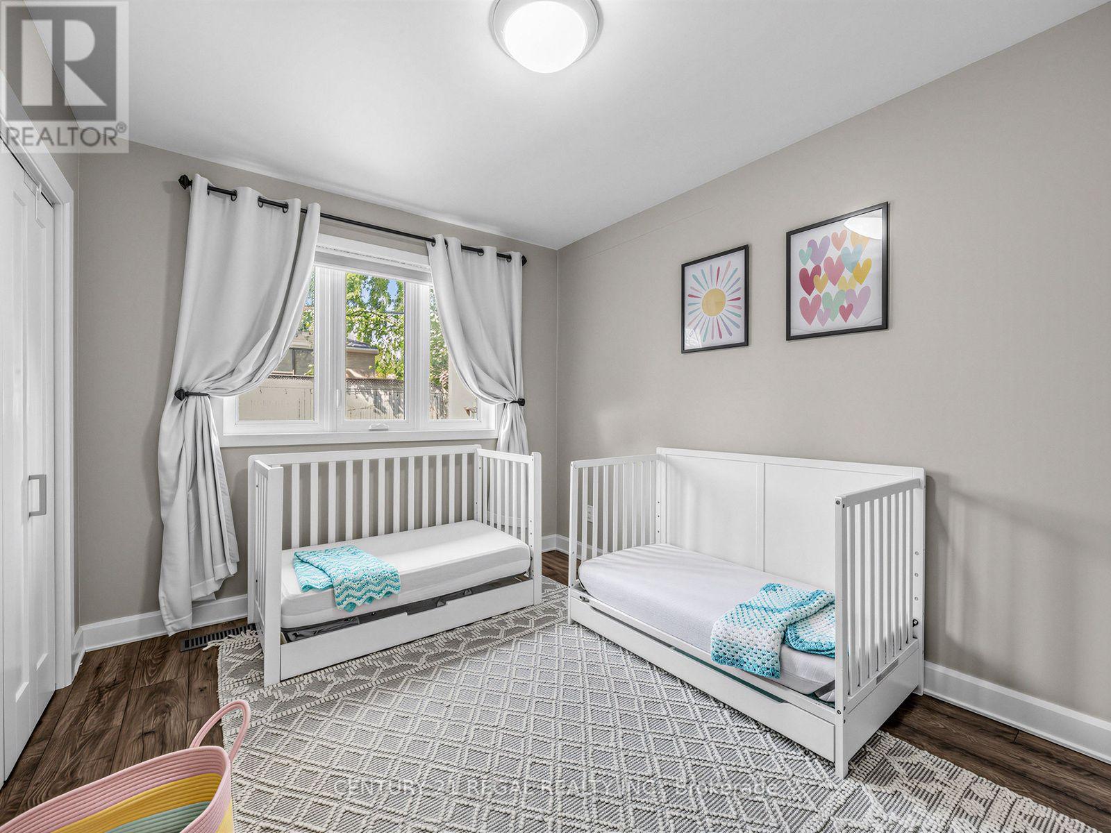 281 Thistle Down Boulevard, Toronto, ON - Indoor Photo Showing Bedroom