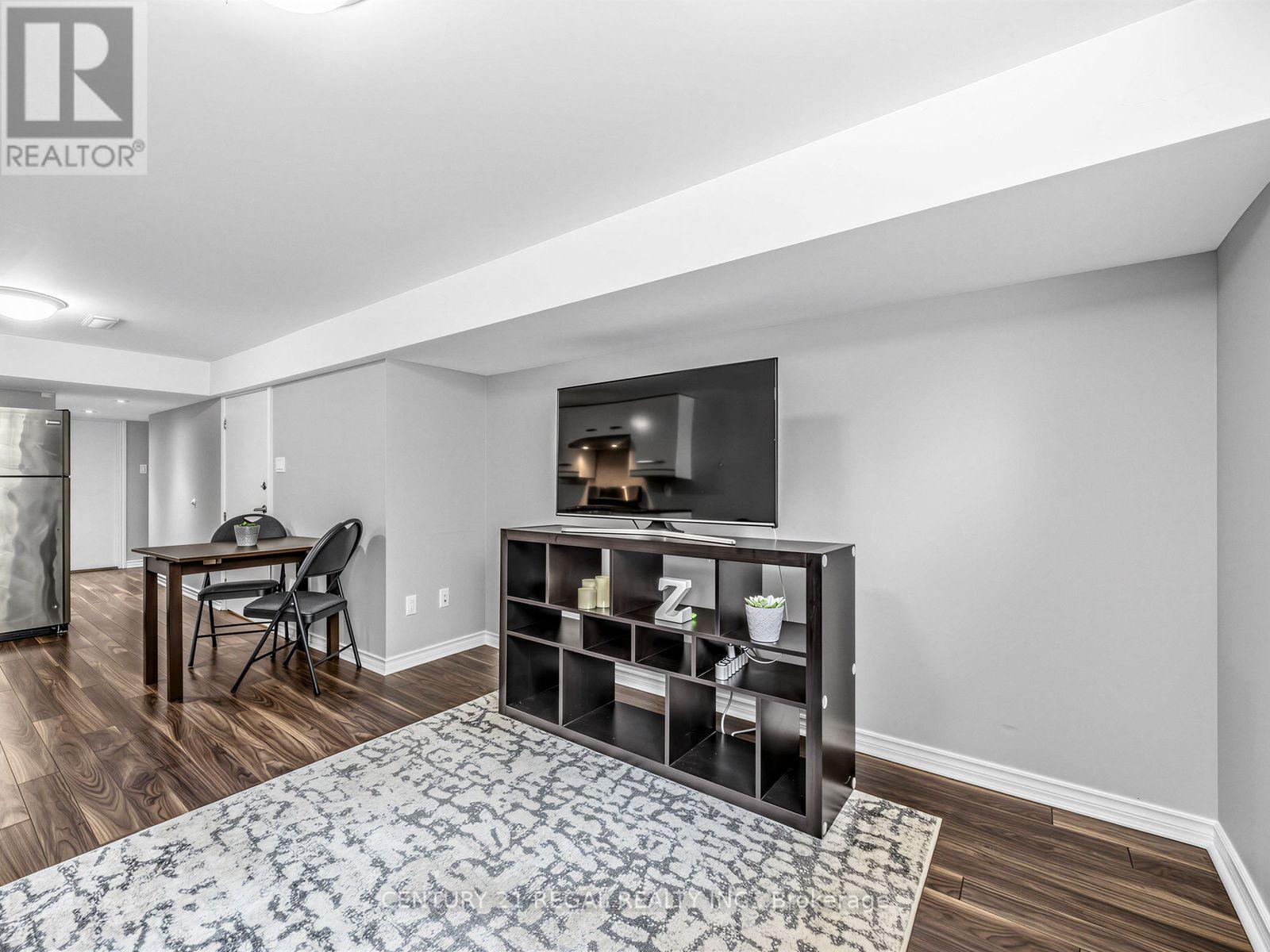 281 Thistle Down Boulevard, Toronto, ON - Indoor