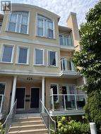 3 - 426 KENNETH AVENUE Toronto, ON M2N 4W3