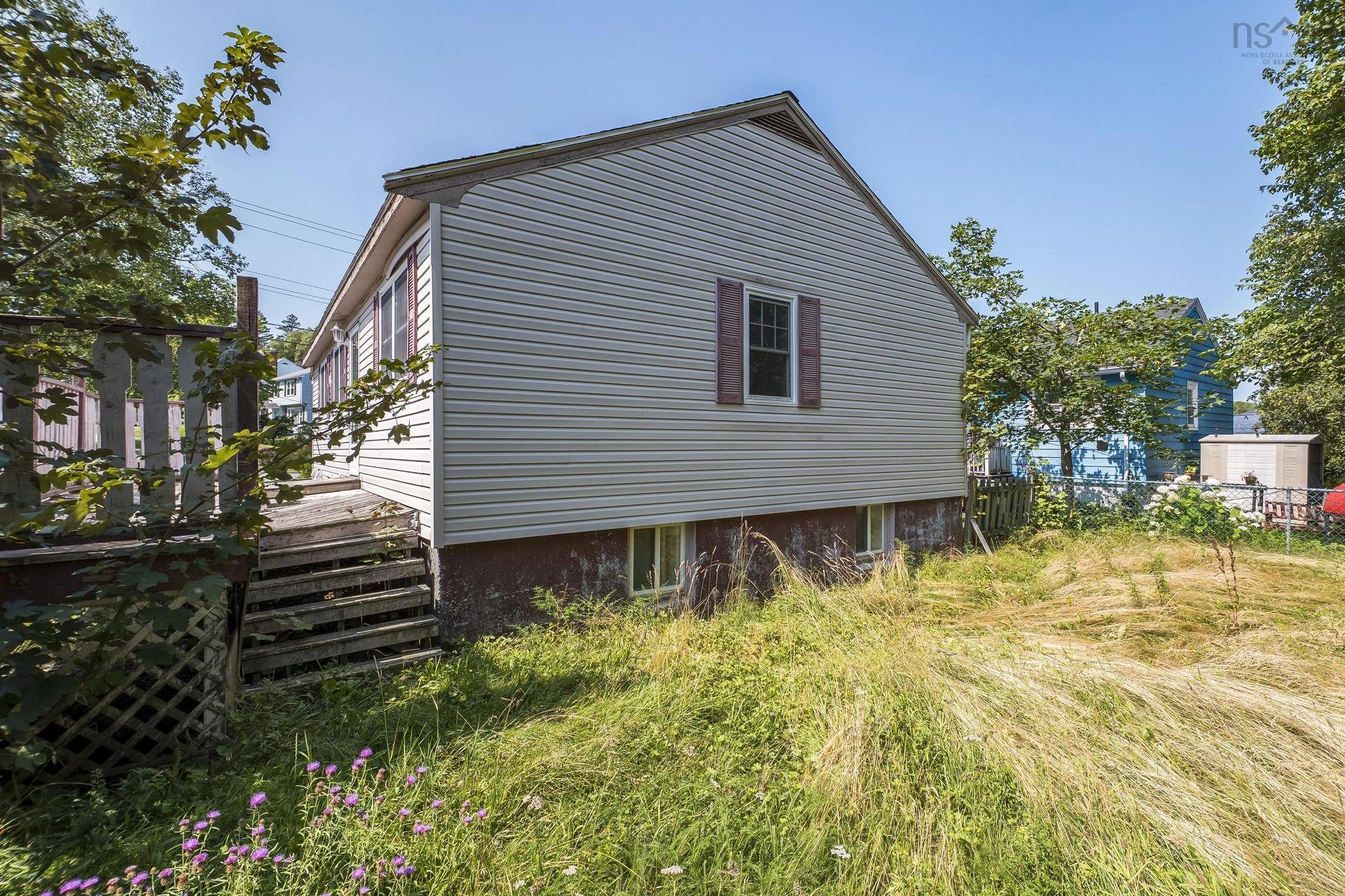 60 Thornhill Drive, Spryfield, NS - Outdoor
