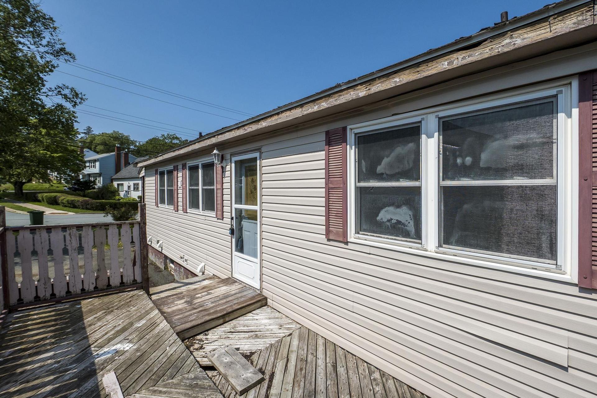 60 Thornhill Drive, Spryfield, NS - Outdoor With Exterior