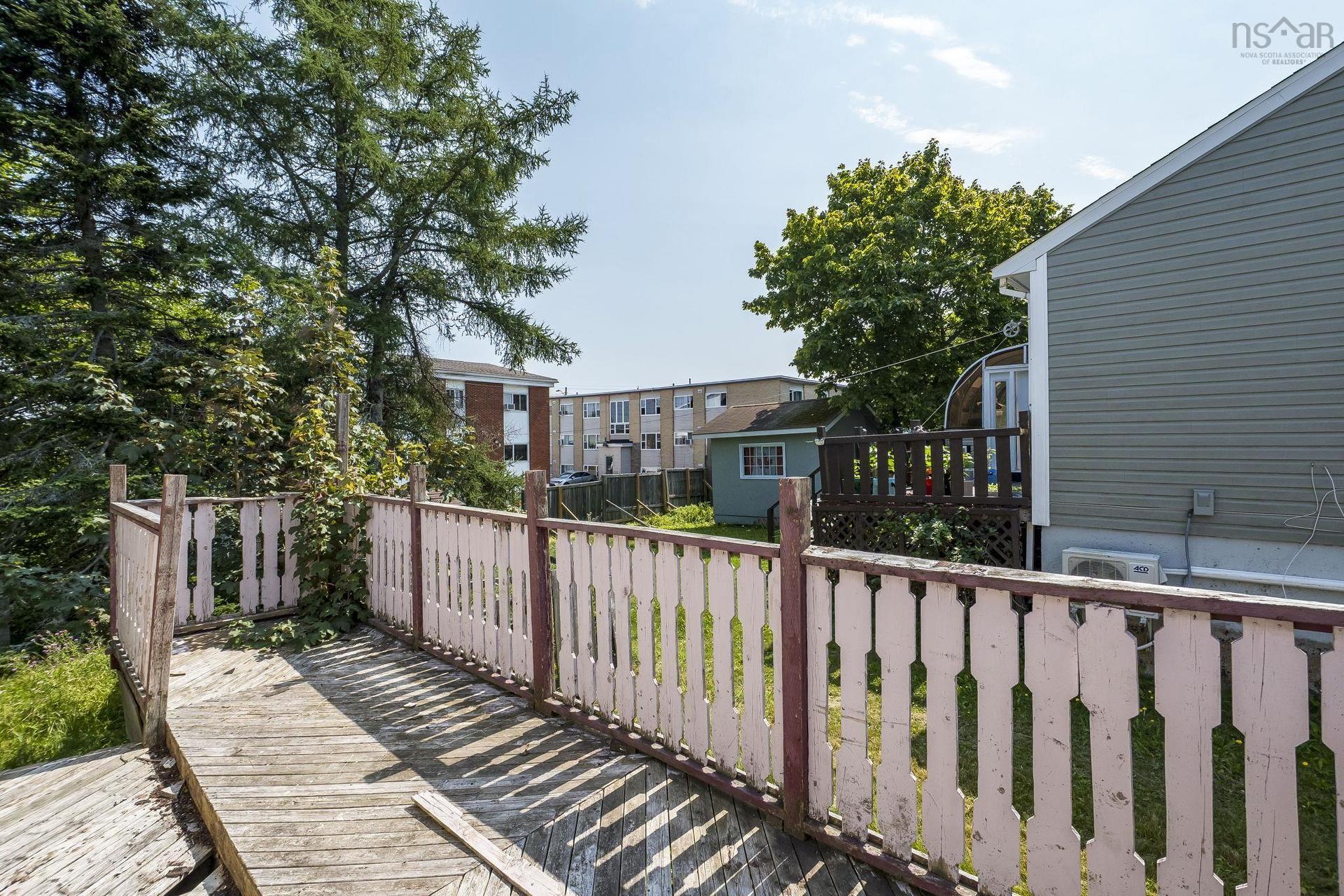 60 Thornhill Drive, Spryfield, NS - Outdoor With Exterior