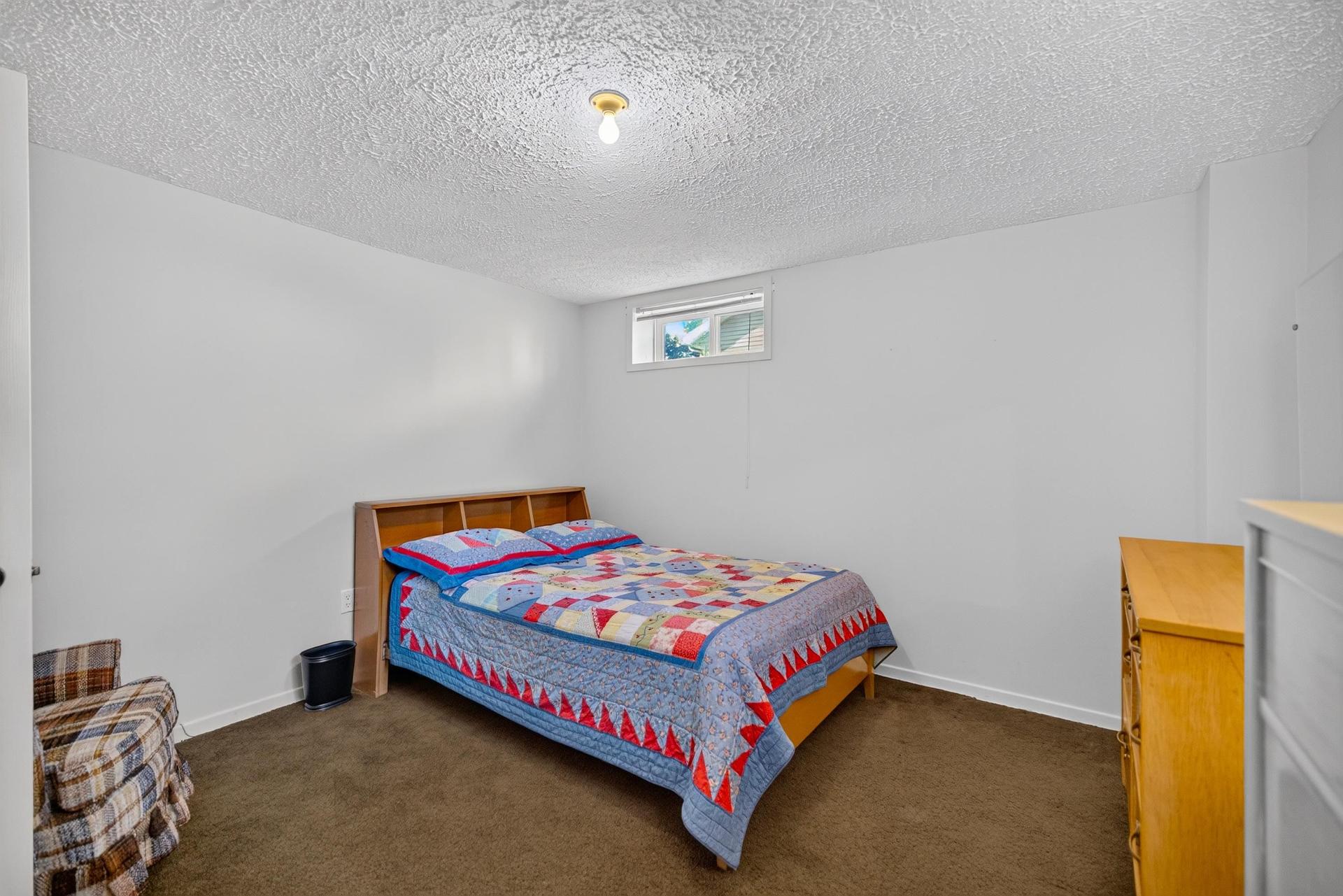 10 Battery Point Drive, Stratford, PE