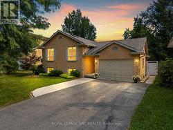 11 VILLAGE COURT Welland (N. Welland), ON L3C 6K4