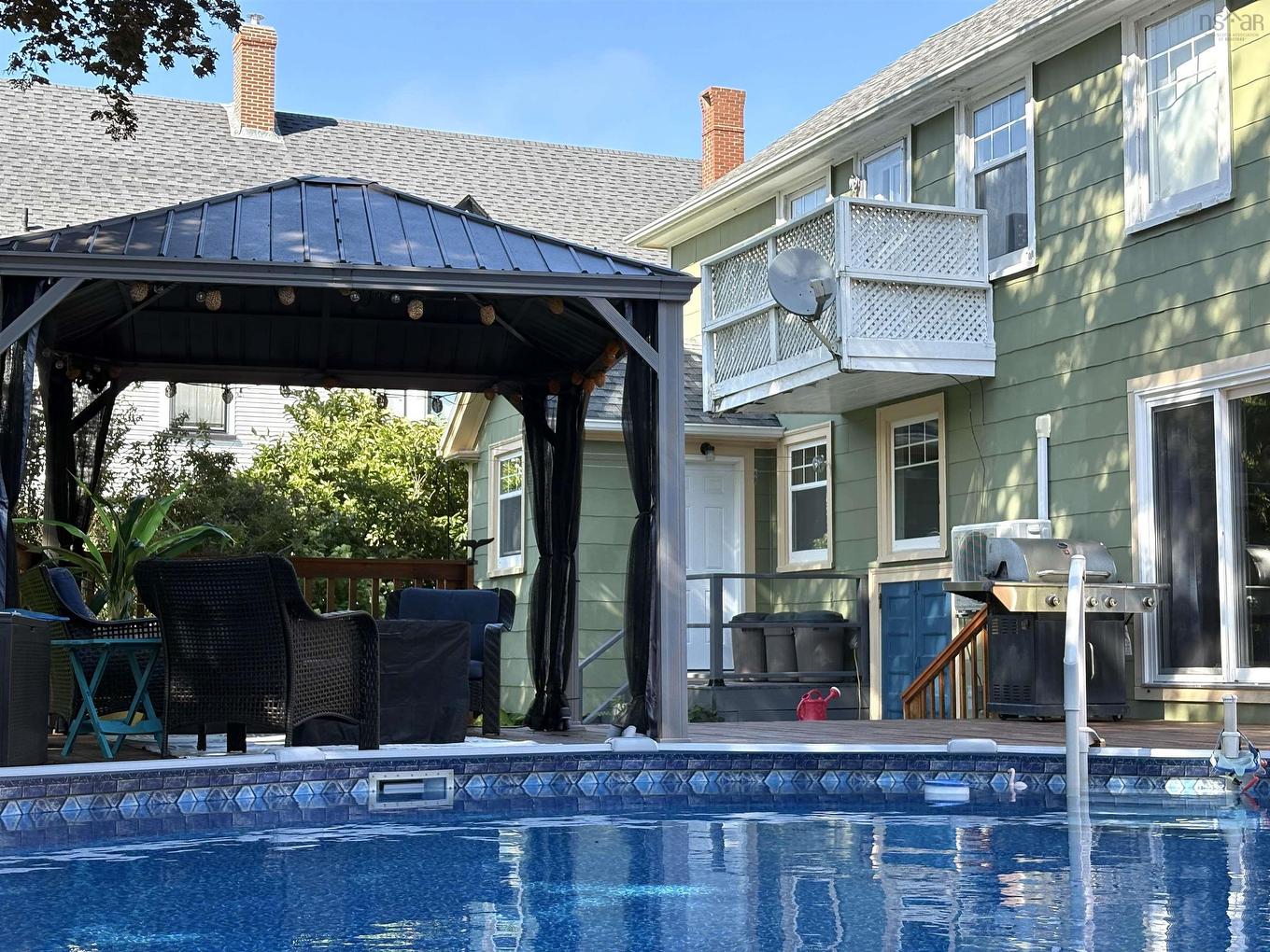 58 William Street, Yarmouth, NS - Outdoor