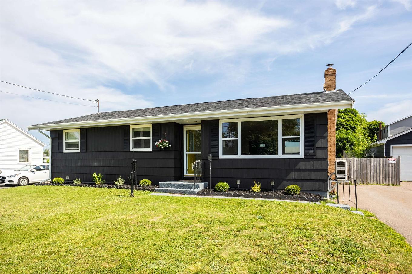 6 Spring Lane, Charlottetown, PE - Outdoor