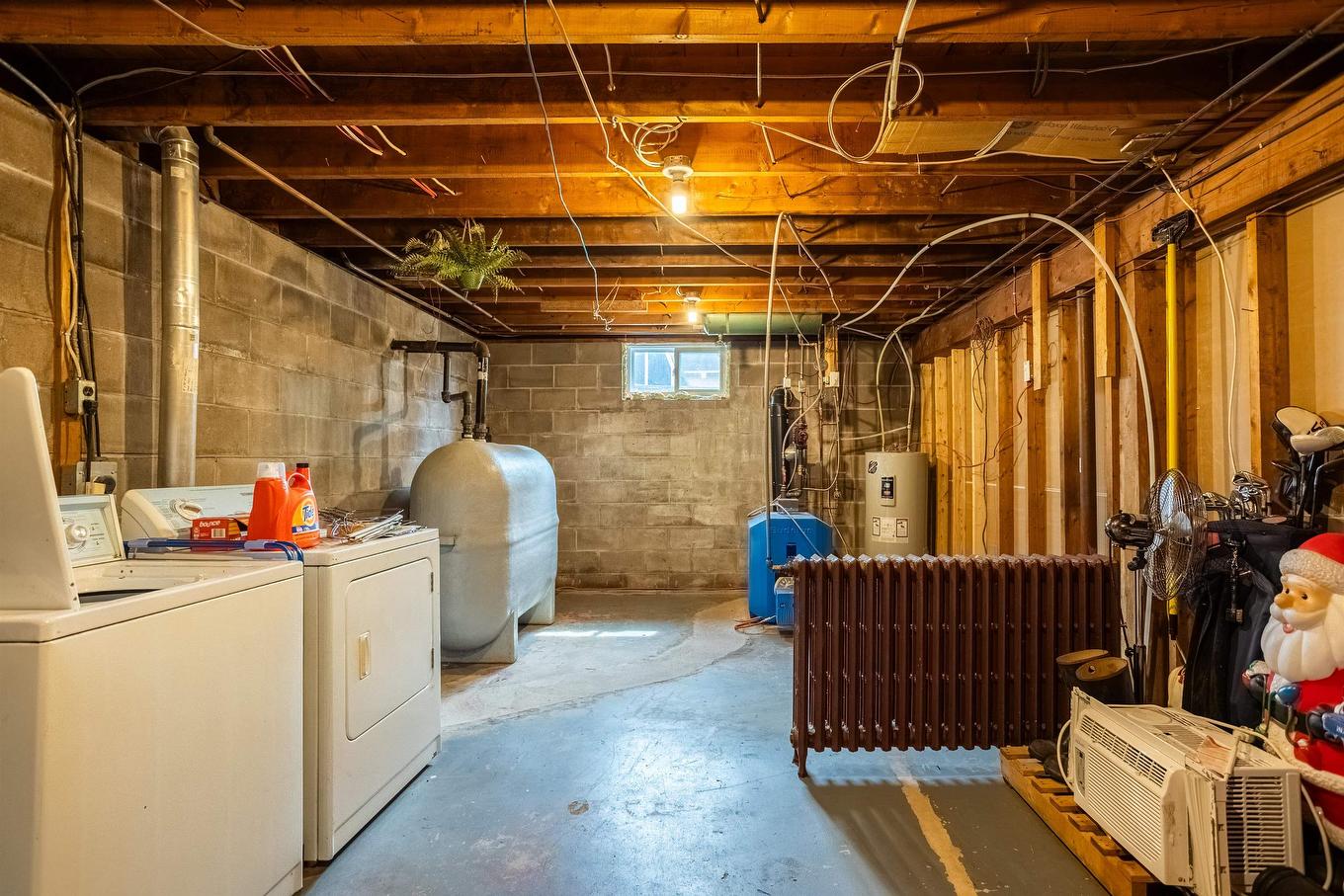 6 Spring Lane, Charlottetown, PE - Indoor Photo Showing Laundry Room