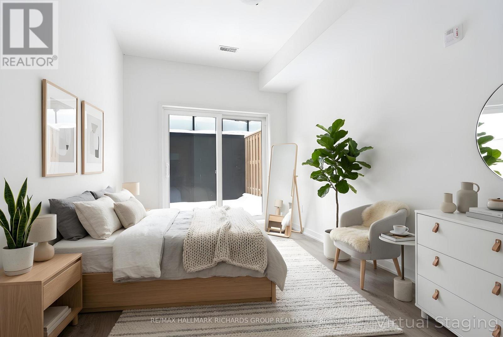 23 - 35 Birchcliff Avenue, Toronto, ON - Indoor Photo Showing Bedroom