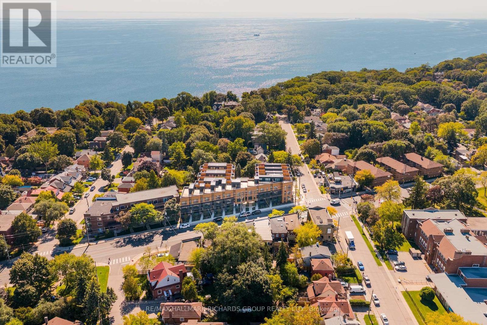 23 - 35 Birchcliff Avenue, Toronto, ON - Outdoor With Body Of Water With View