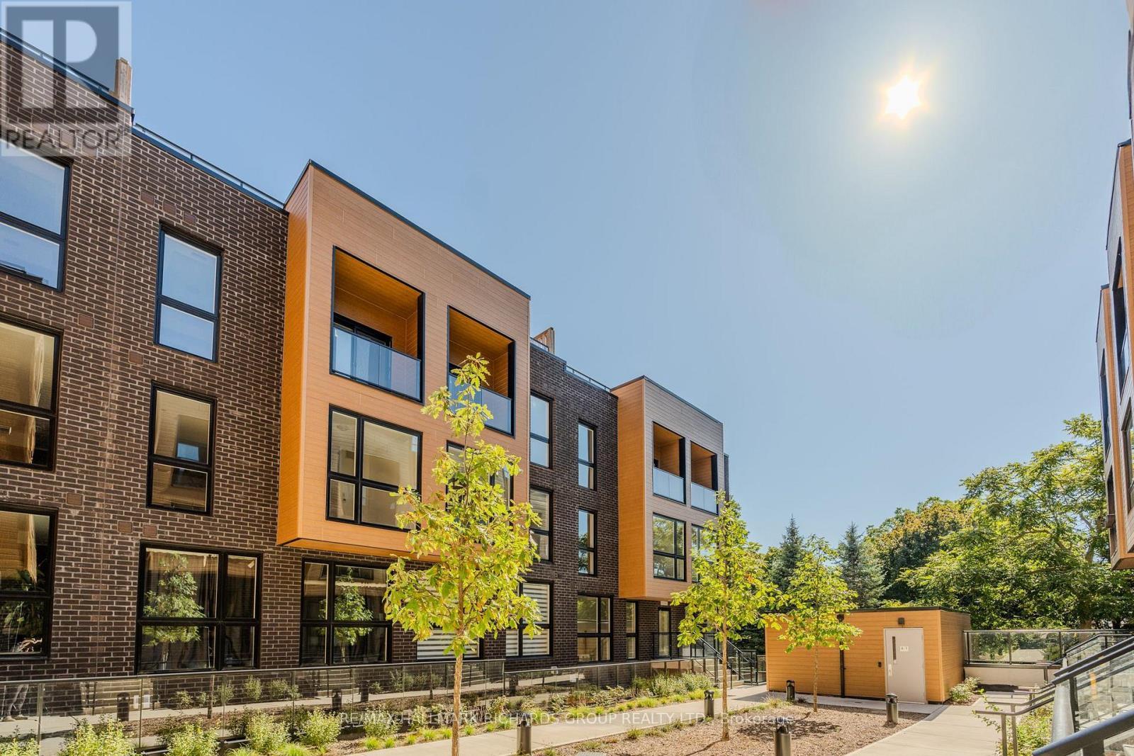 23 - 35 Birchcliff Avenue, Toronto, ON - Outdoor