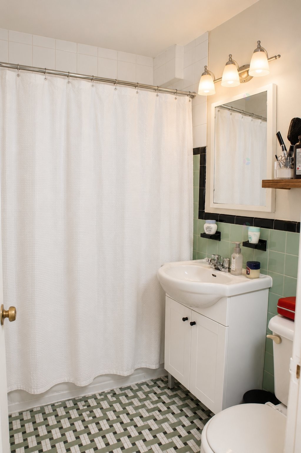 Salle de bains - 677 43E Avenue, Montréal (Lasalle), QC - Indoor Photo Showing Bathroom