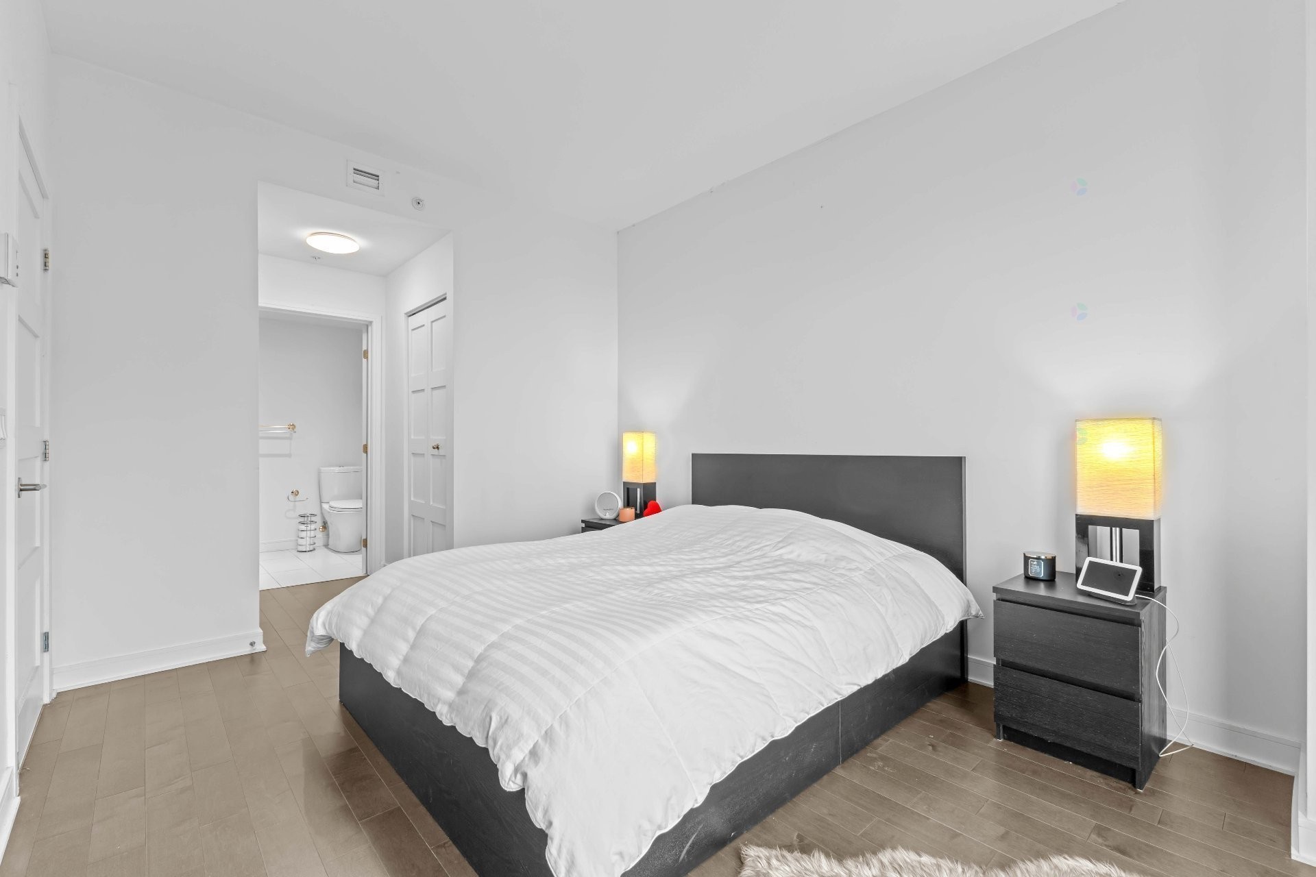 Master Bedroom - 2709-299 Rue De La Rotonde, Montréal (Verdun/Île-Des-Soeurs), QC - Indoor Photo Showing Bedroom