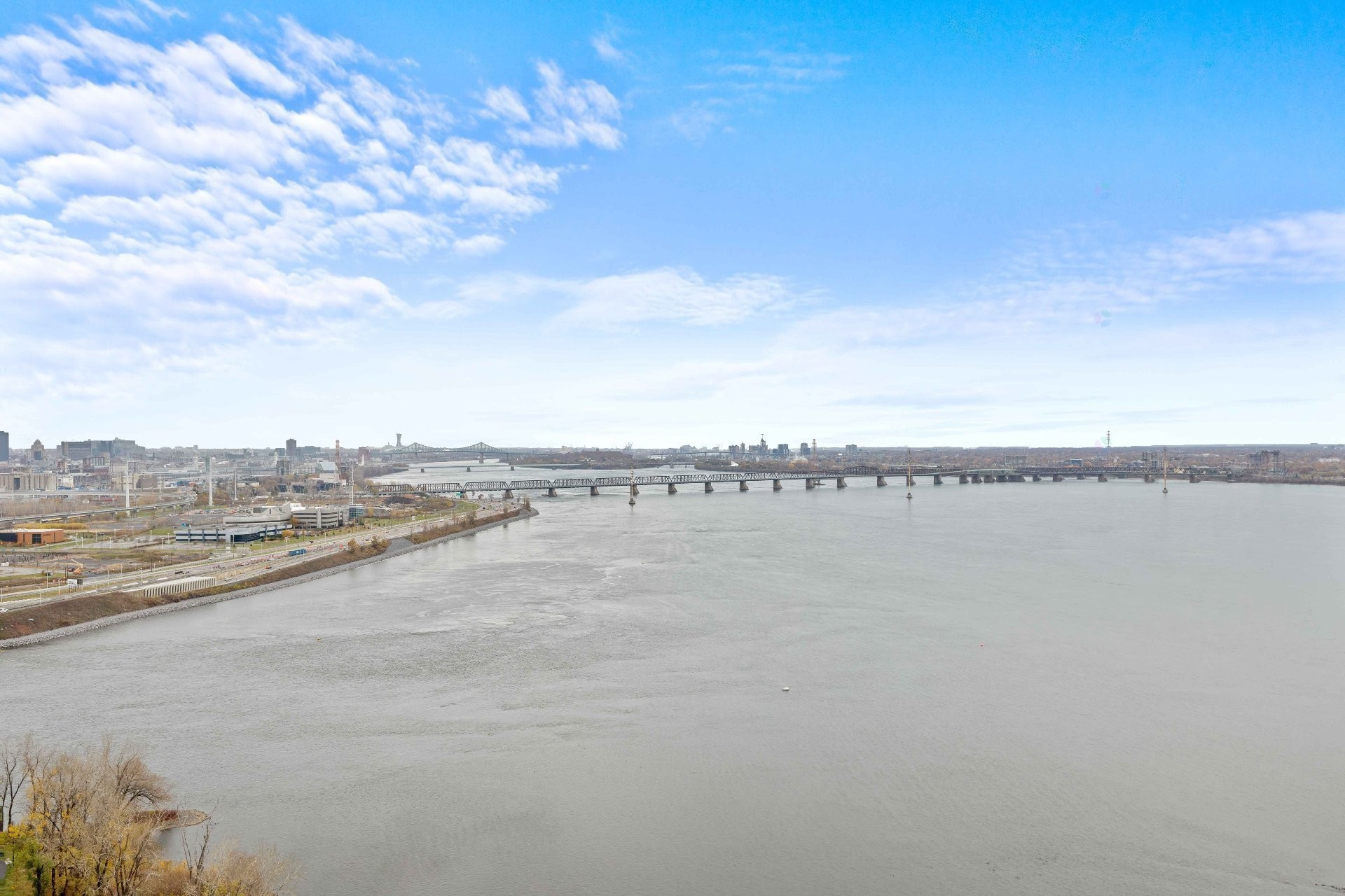 Water view - 2709-299 Rue De La Rotonde, Montréal (Verdun/Île-Des-Soeurs), QC - Outdoor With View