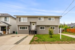 3303 Seventh St Cumberland, BC V0R 1S0