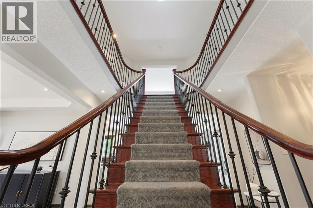 141 Falconridge Drive, Kitchener, ON - Indoor Photo Showing Other Room