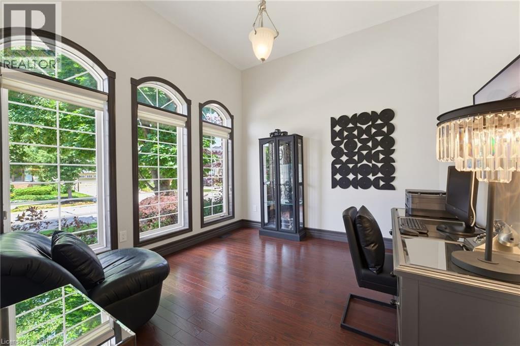 141 Falconridge Drive, Kitchener, ON - Indoor