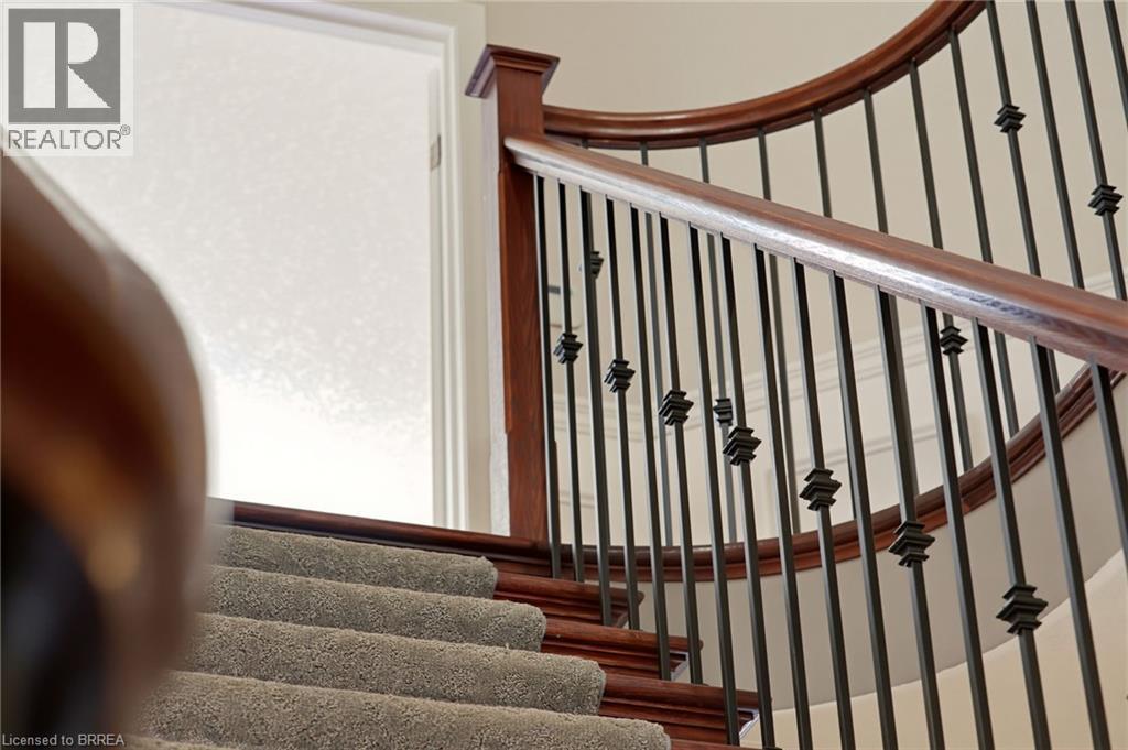 141 Falconridge Drive, Kitchener, ON - Indoor Photo Showing Other Room