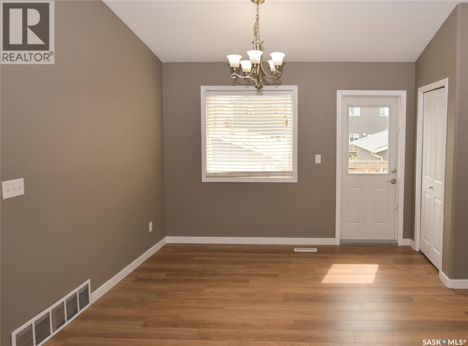 106 Geary Crescent, Saskatoon, SK - Indoor Photo Showing Other Room