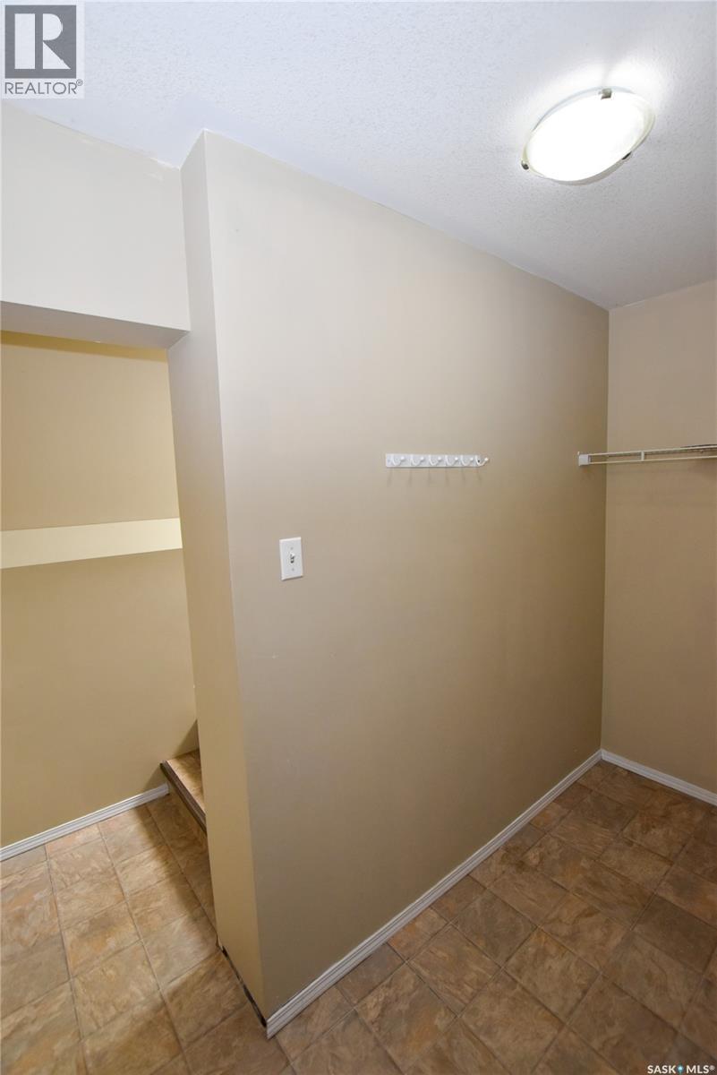 106 Geary Crescent, Saskatoon, SK - Indoor Photo Showing Other Room