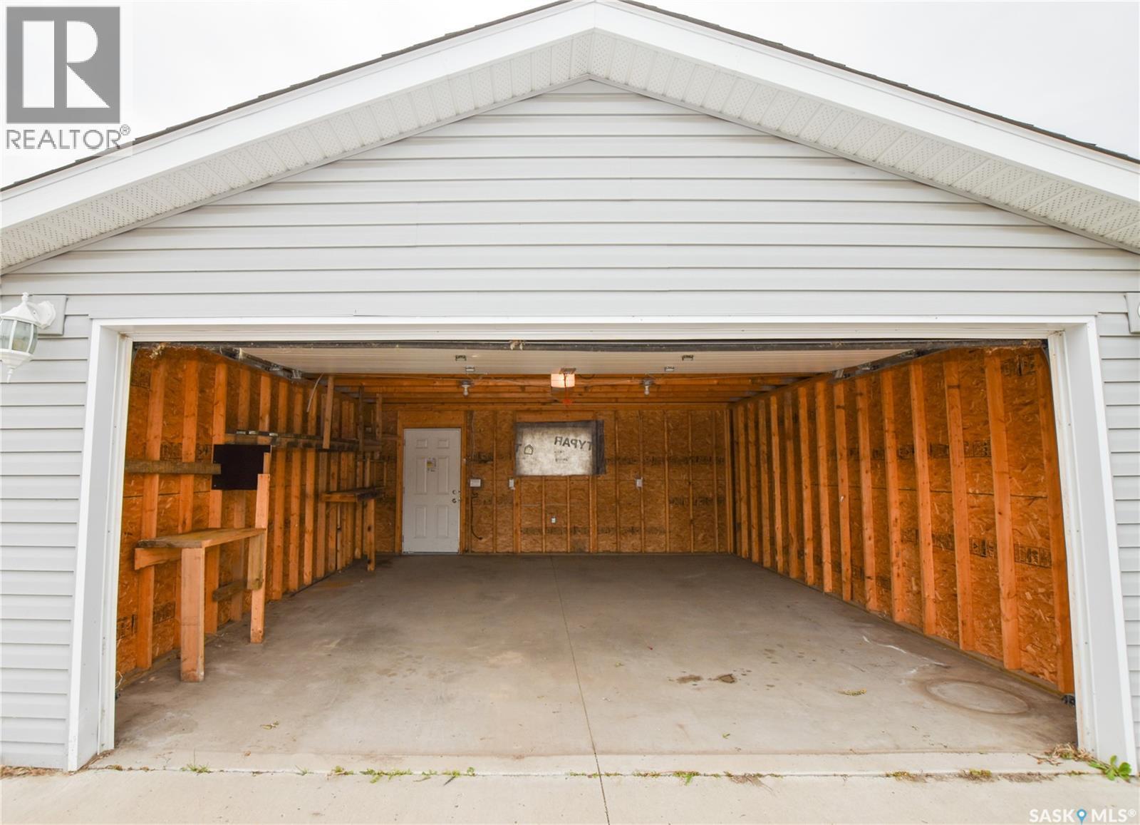 106 Geary Crescent, Saskatoon, SK - Outdoor With Exterior