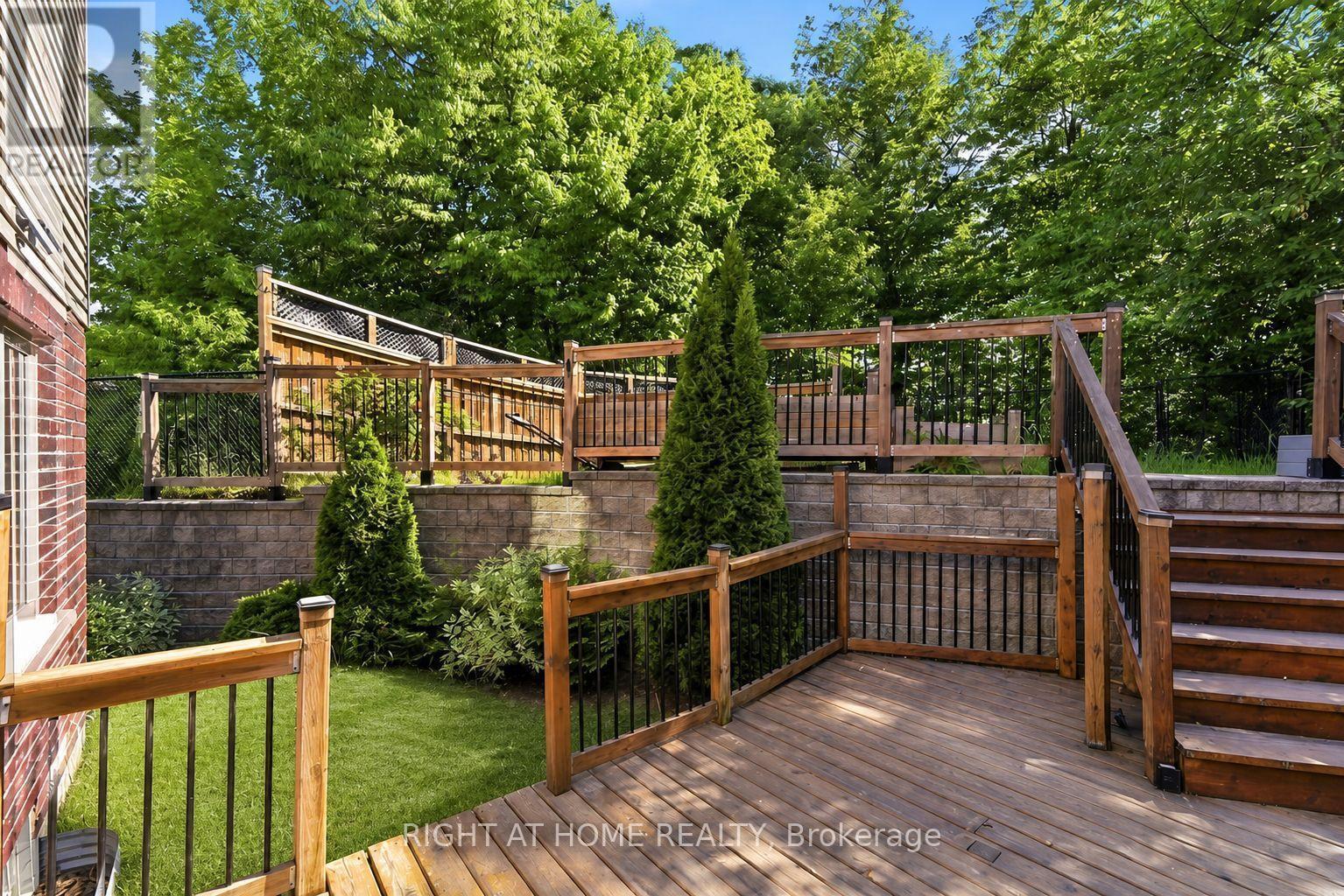 32 Rolling Lane, Hamilton, ON - Outdoor With Deck Patio Veranda With Exterior
