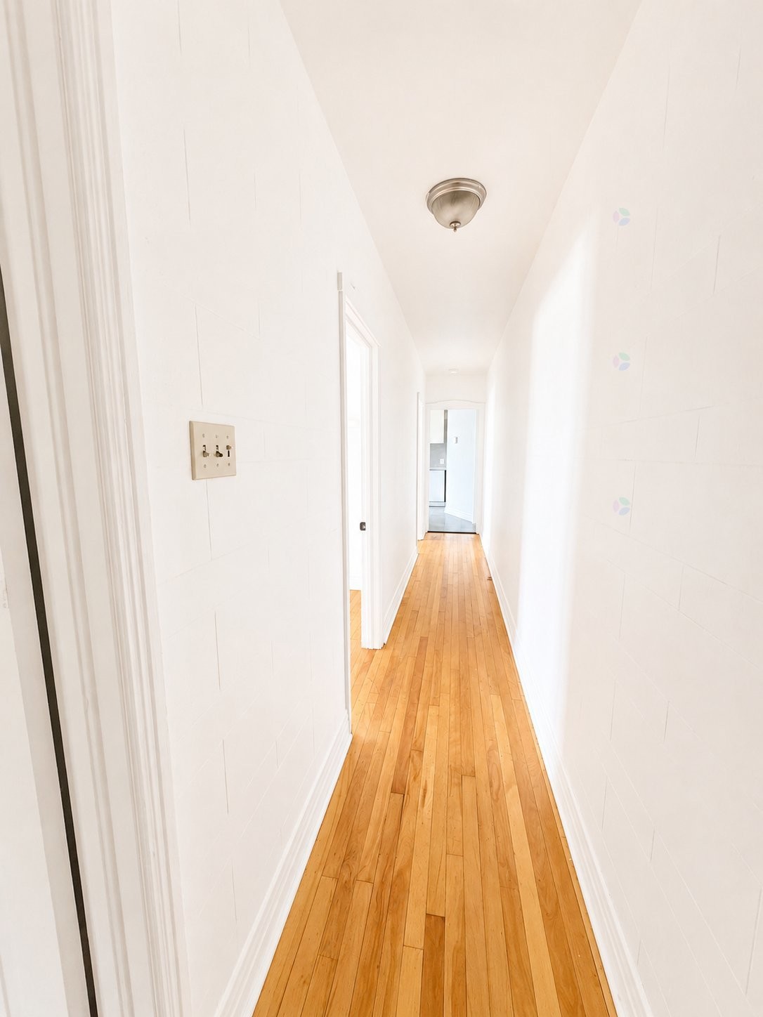 Passageway - 4-6255 Rue Beaulieu, Montréal (Le Sud-Ouest), QC - Indoor Photo Showing Other Room