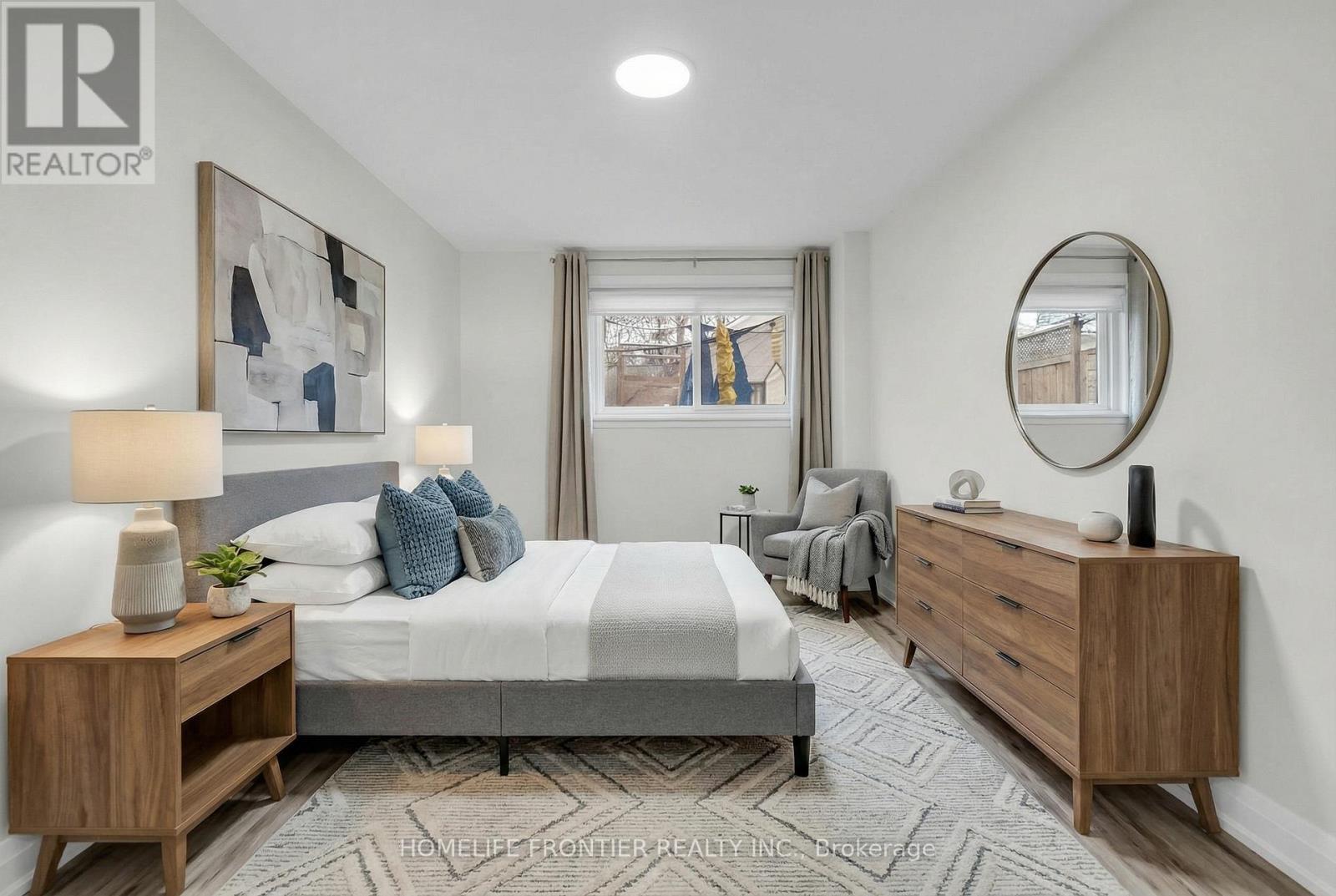 61 Sundial Crescent, Toronto, ON - Indoor Photo Showing Bedroom