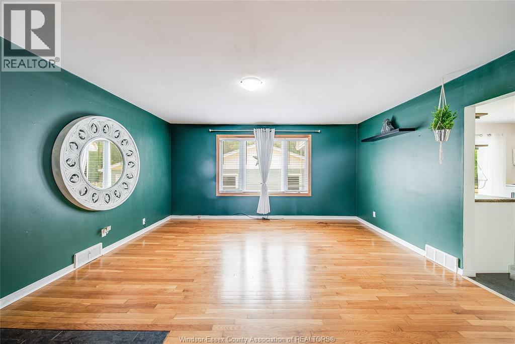 485 Prince, Windsor, ON - Indoor Photo Showing Other Room