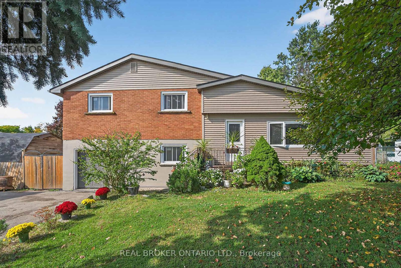 312 Old Guelph Road, Hamilton, ON