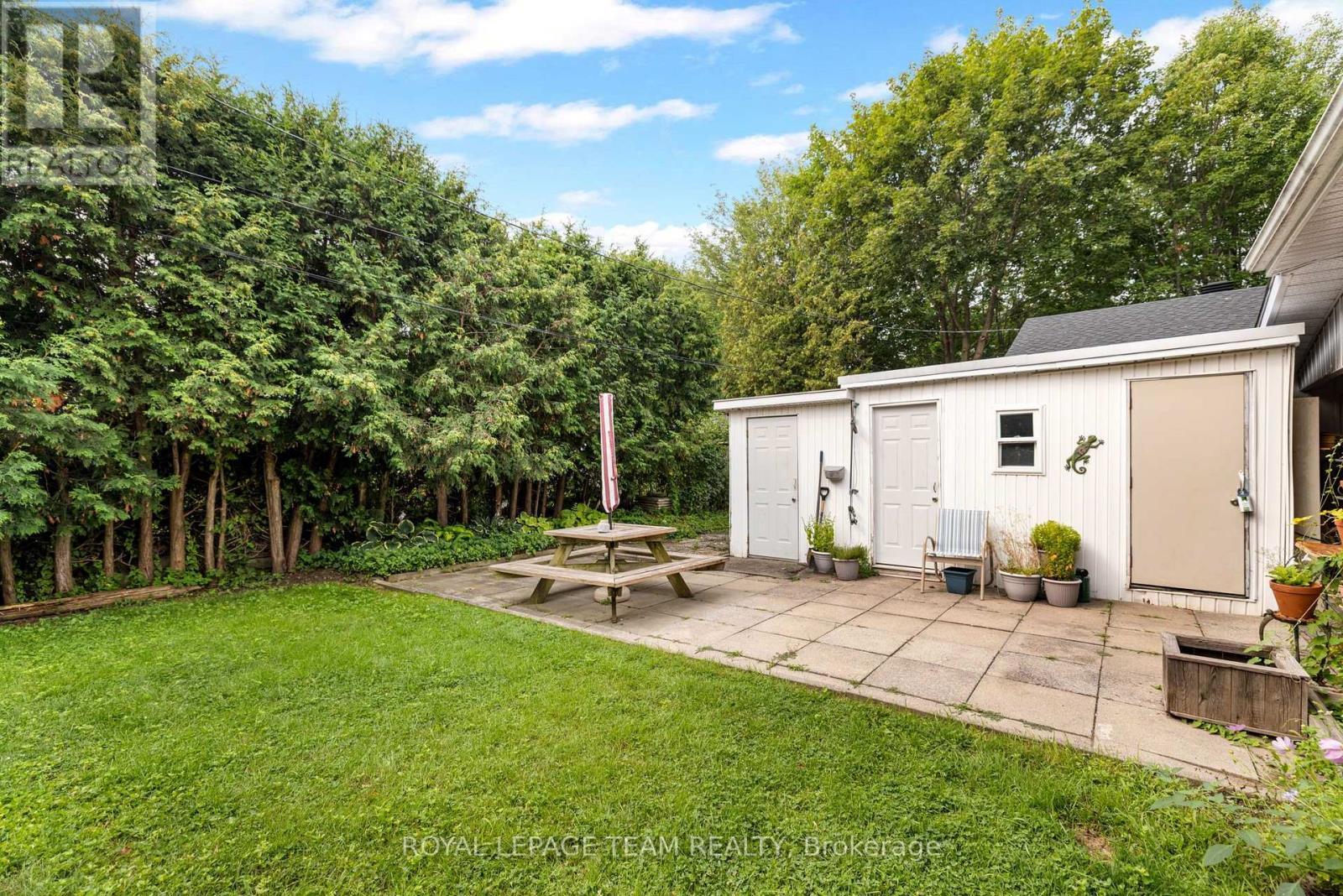 2349 Edwin Crescent, Ottawa, ON - Outdoor