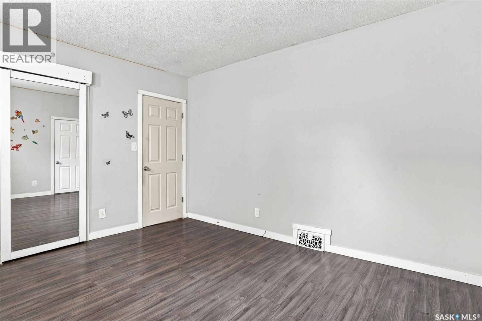 1539 B Avenue N, Saskatoon, SK - Indoor Photo Showing Other Room