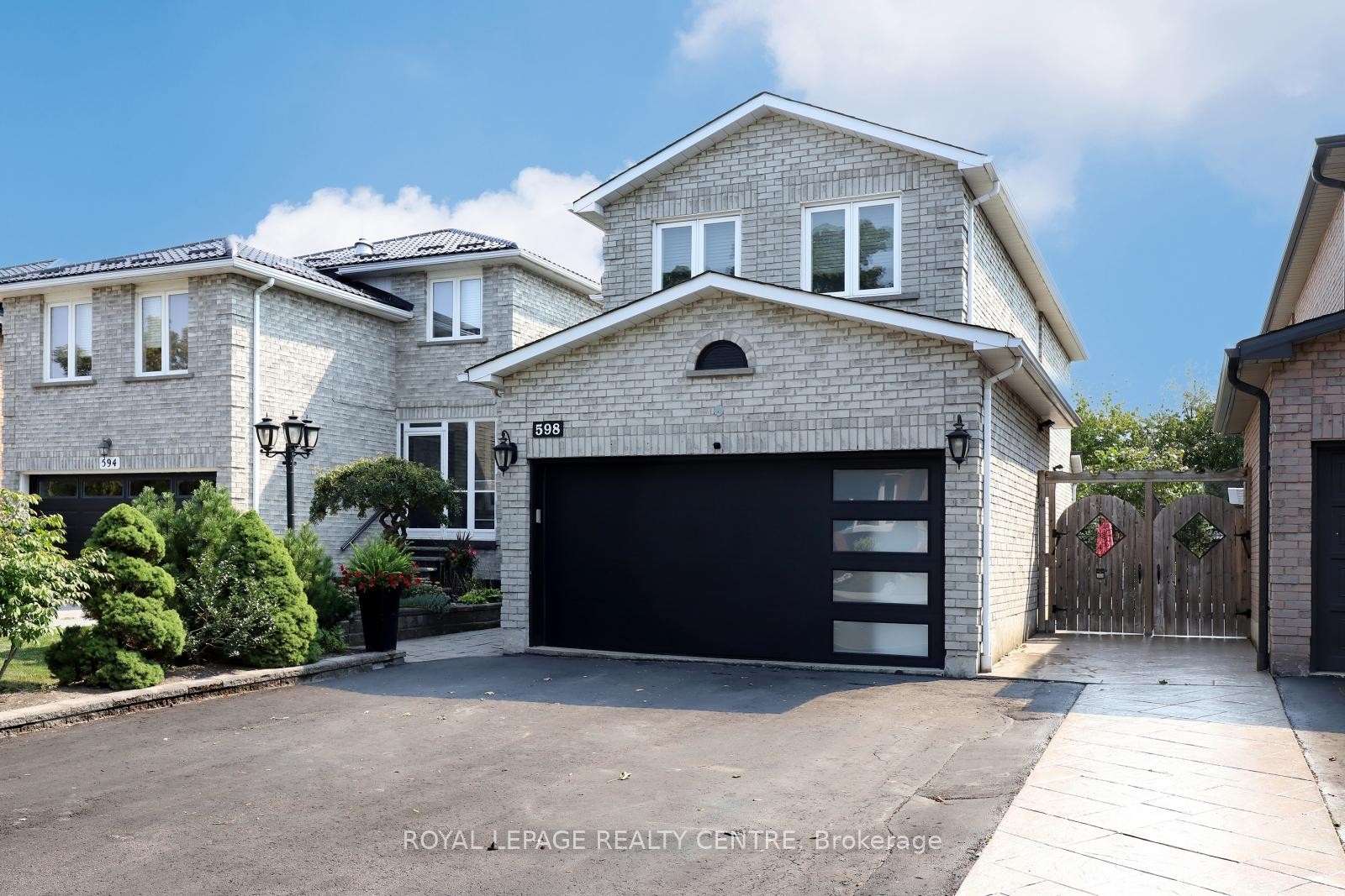 598 Pilcom Court, Mississauga, ON - Outdoor