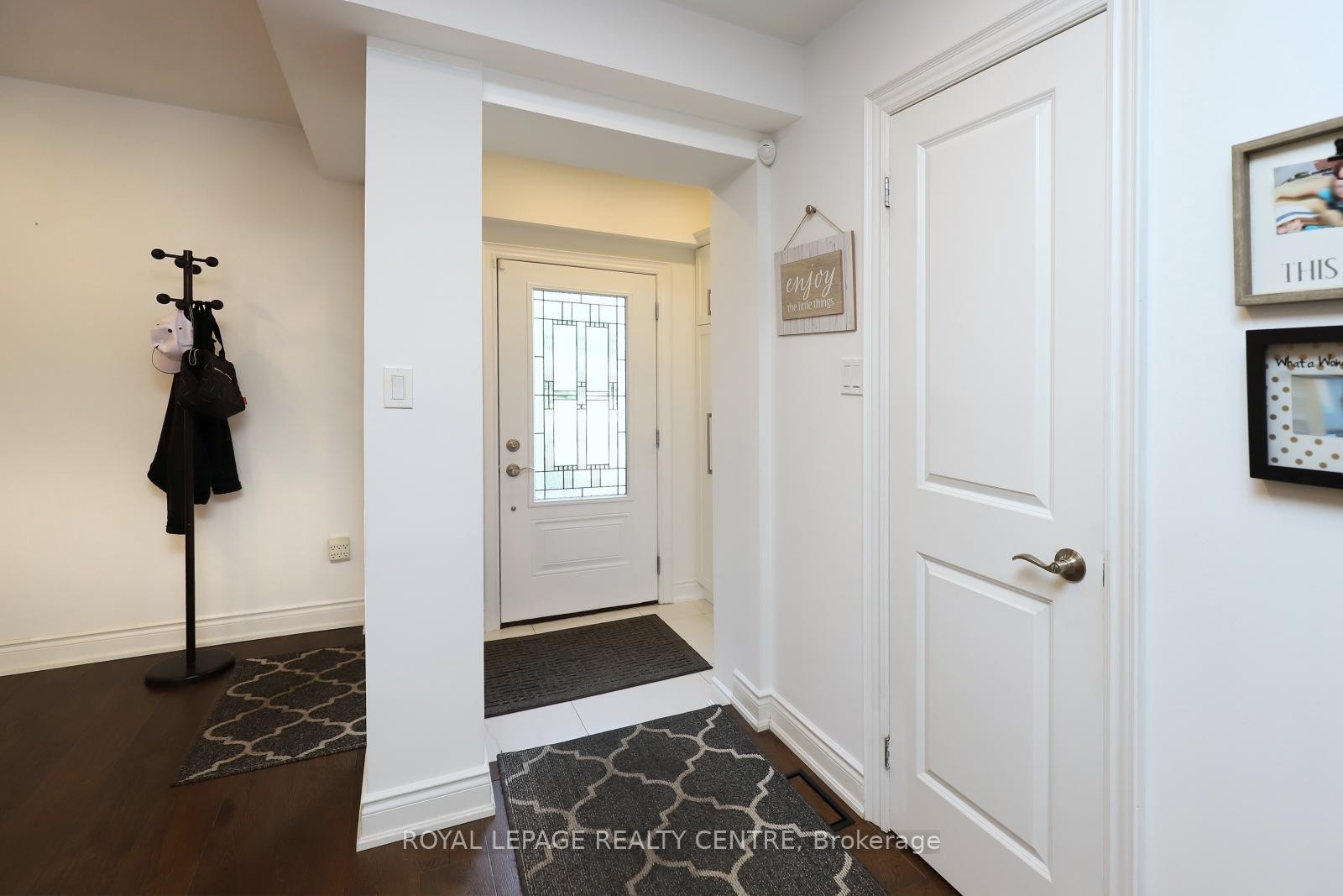 598 Pilcom Court, Mississauga, ON - Indoor Photo Showing Other Room