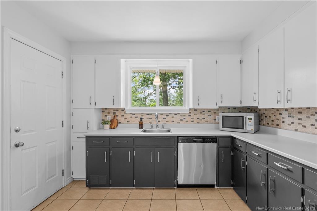 46 Ayer Ave, Moncton, NB