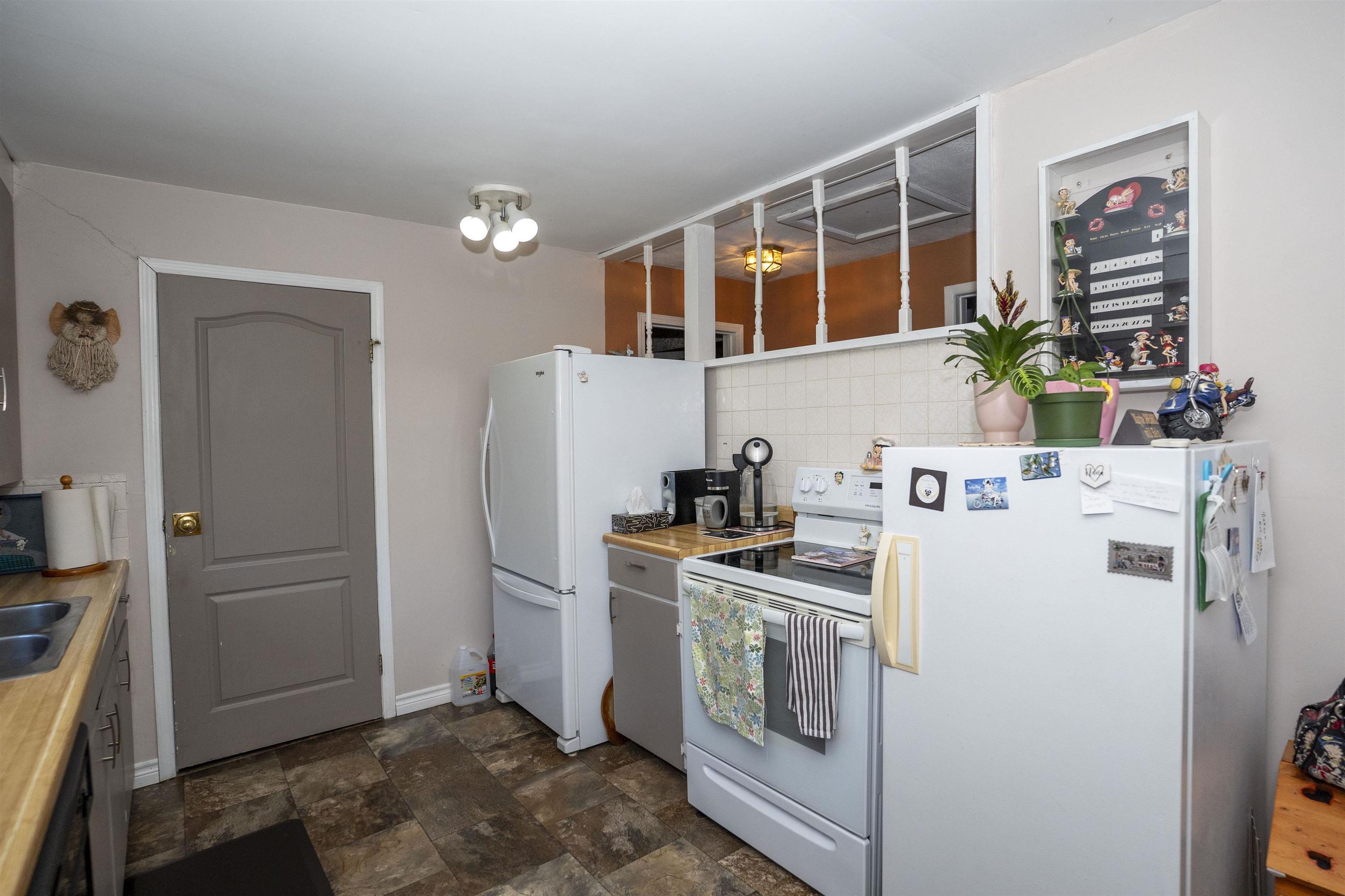 6365 Mapleward Road, Thunder Bay, ON