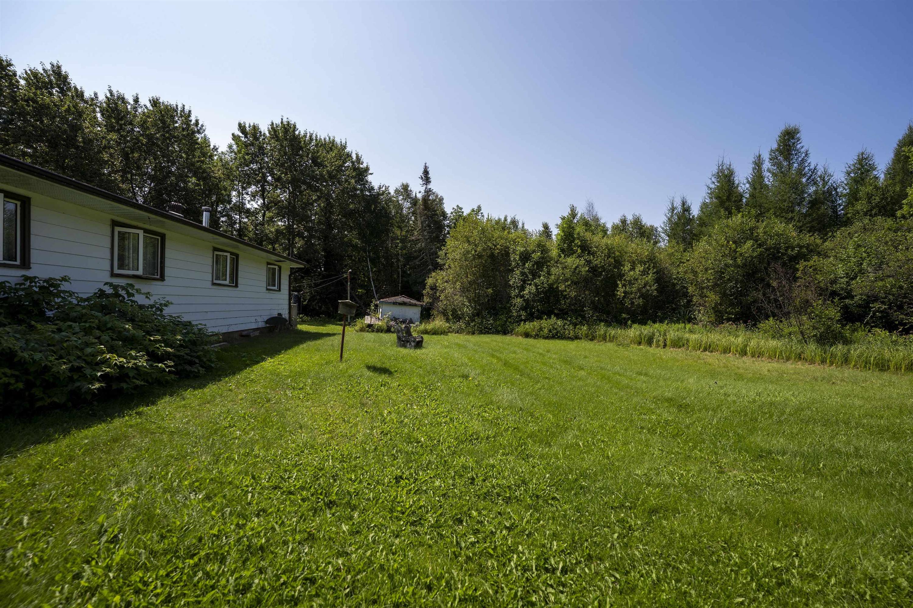6365 Mapleward Road, Thunder Bay, ON