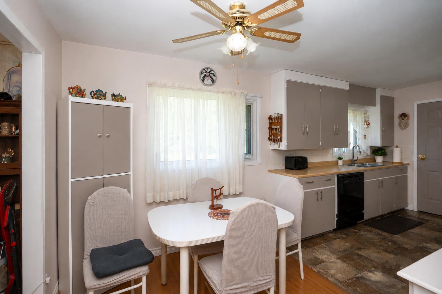 6365 Mapleward Road, Thunder Bay, ON