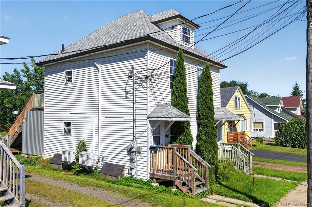 90-92 Edward St, Moncton, NB - Outdoor