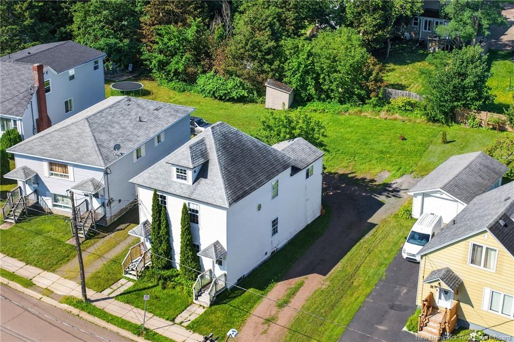 90-92 Edward St, Moncton, NB - Outdoor