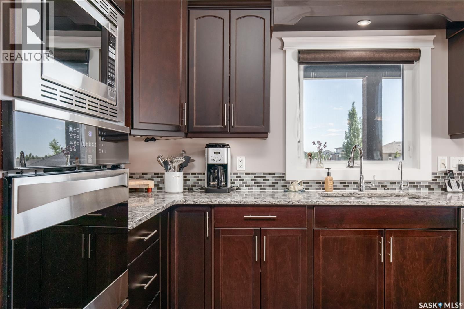 111 Iron Bridge Drive, Moose Jaw, SK - Indoor Photo Showing Kitchen