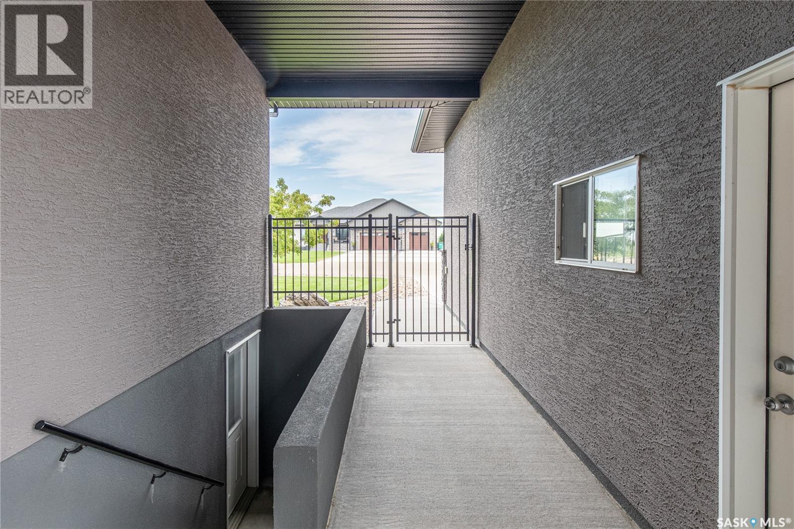 111 Iron Bridge Drive, Moose Jaw, SK - Outdoor With Exterior