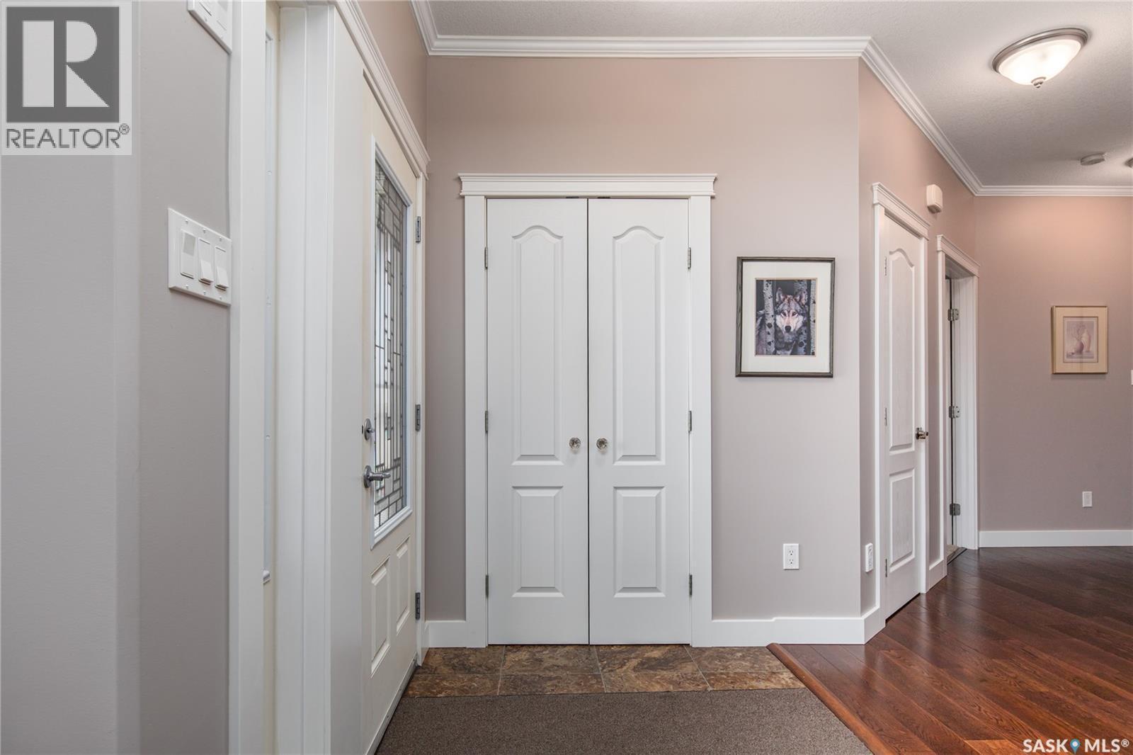 111 Iron Bridge Drive, Moose Jaw, SK - Indoor Photo Showing Other Room