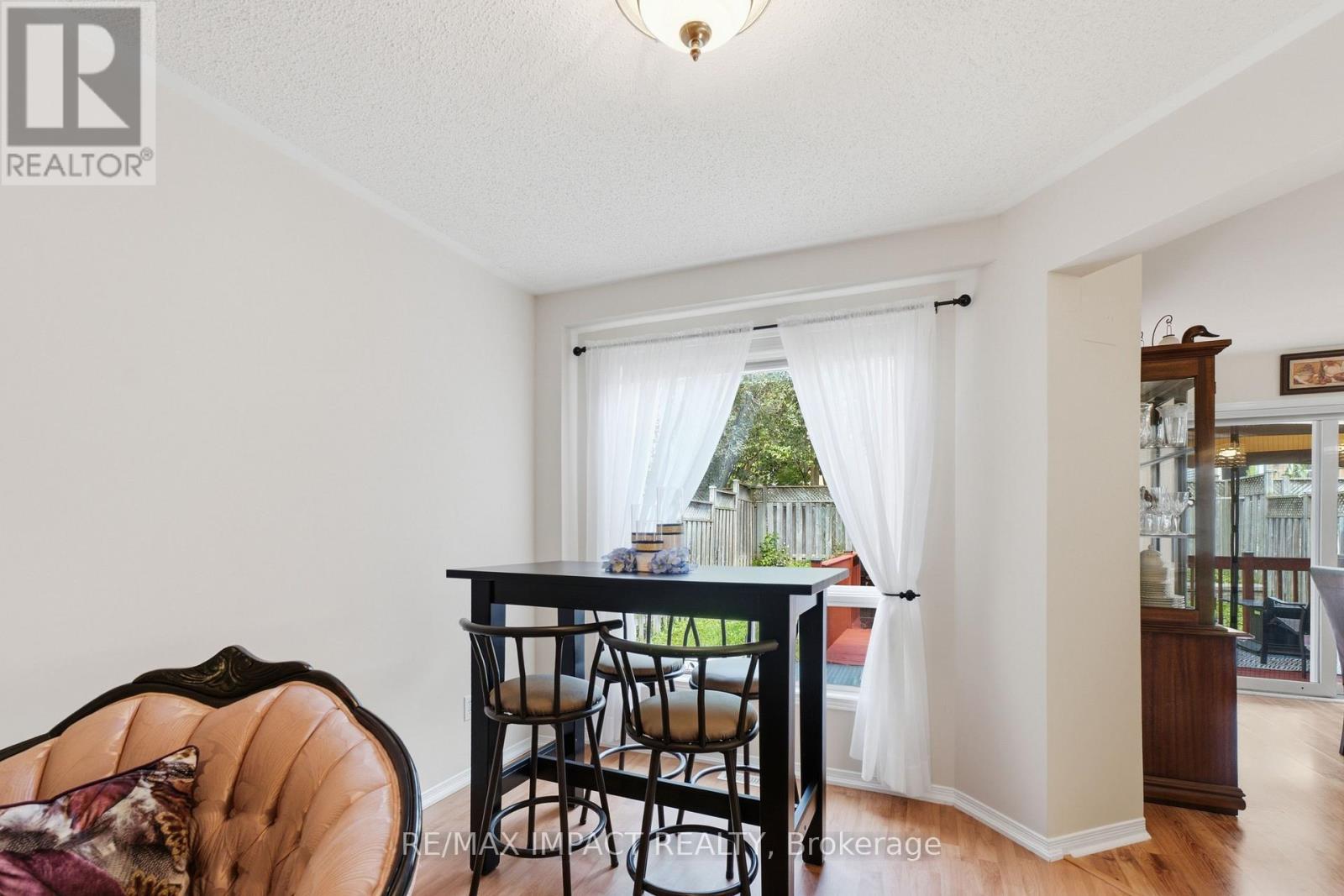 106 Mcfeeters Crescent, Clarington, ON - Indoor