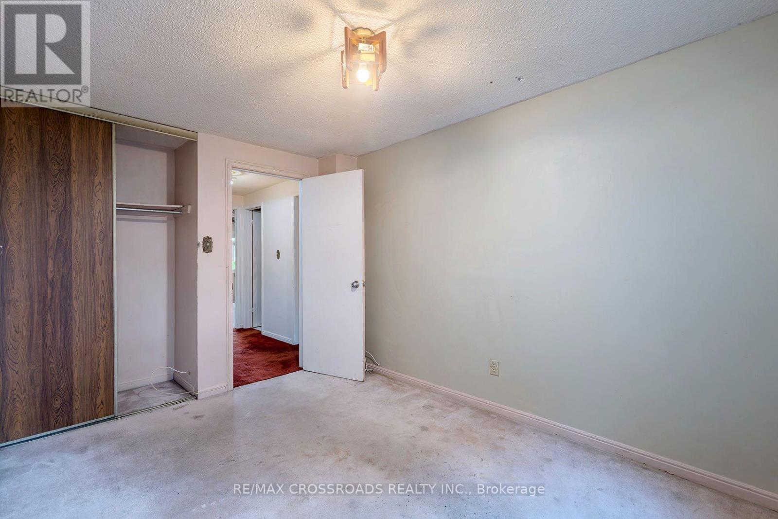 93 - 100 Burrows Hall Boulevard, Toronto, ON - Indoor Photo Showing Other Room